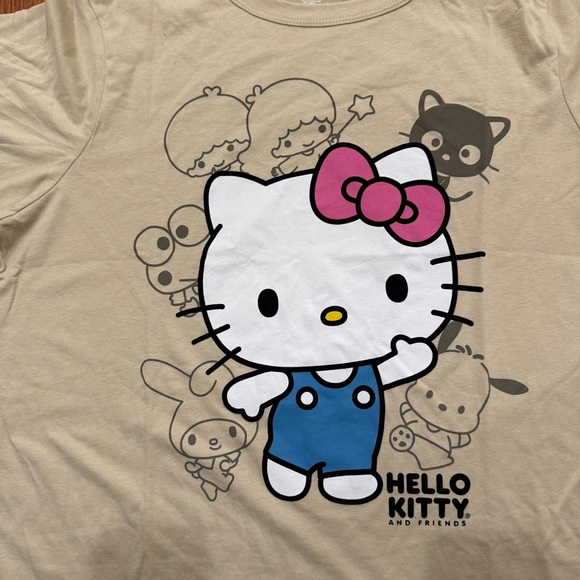 NWT Hello Kitty and Friends Beige Cotton T-Shirt Size XL - Picture 3 of 4
